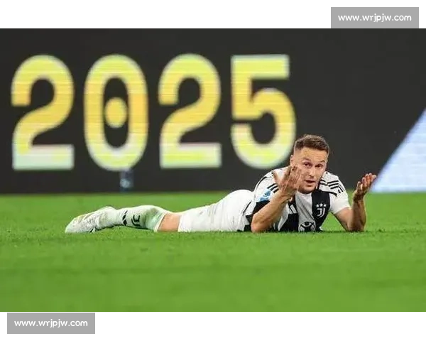 哲科:40 岁续航成谜仍献锋芒 力证那不勒斯争冠底气 哲科:40 岁续航成谜仍献锋芒 力证那不勒斯争冠底气