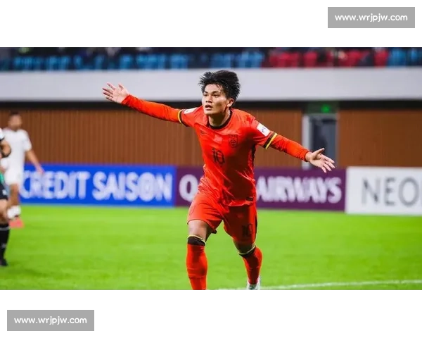 U22 国足双重困局:心态起伏与后腰断层制约前行